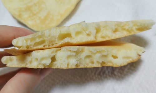 製菓用米粉で作ったパンケーキの断面